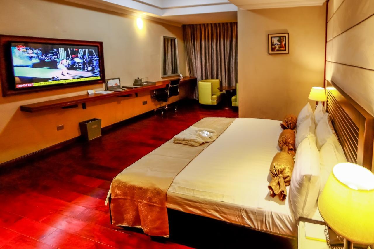 Golden Tulip Essential Lagos Airport Hotel Cameră foto